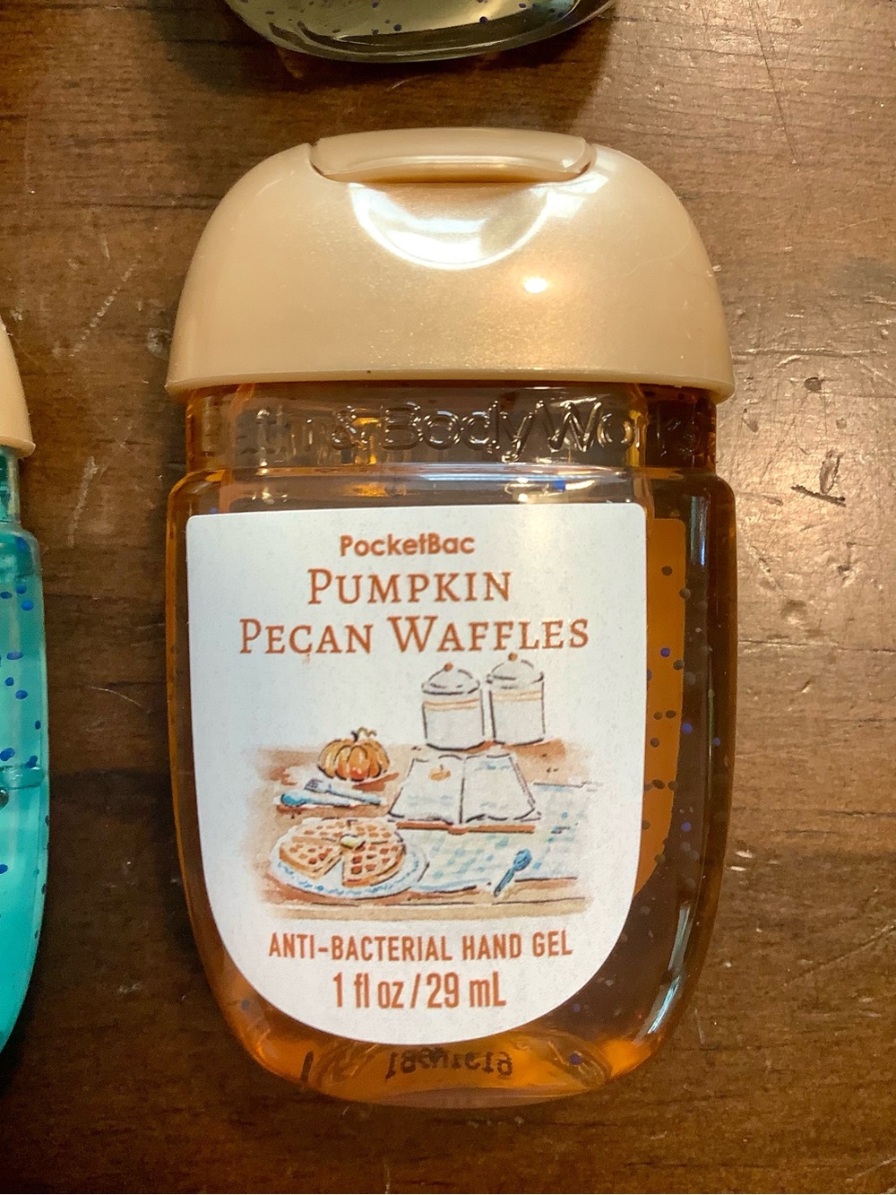 Bath & Body Works Fall Scents Anti-Bacterial Hand Gel Set - Assorted Colors - Picture 5 of 8